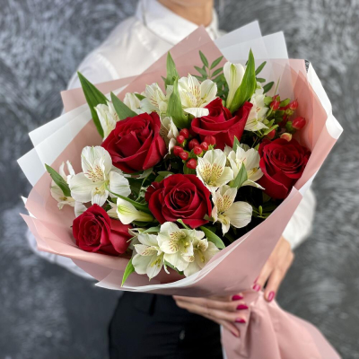 Букет «Нуар» – контраст страсти и нежности Ижевск Удмуртская Республика